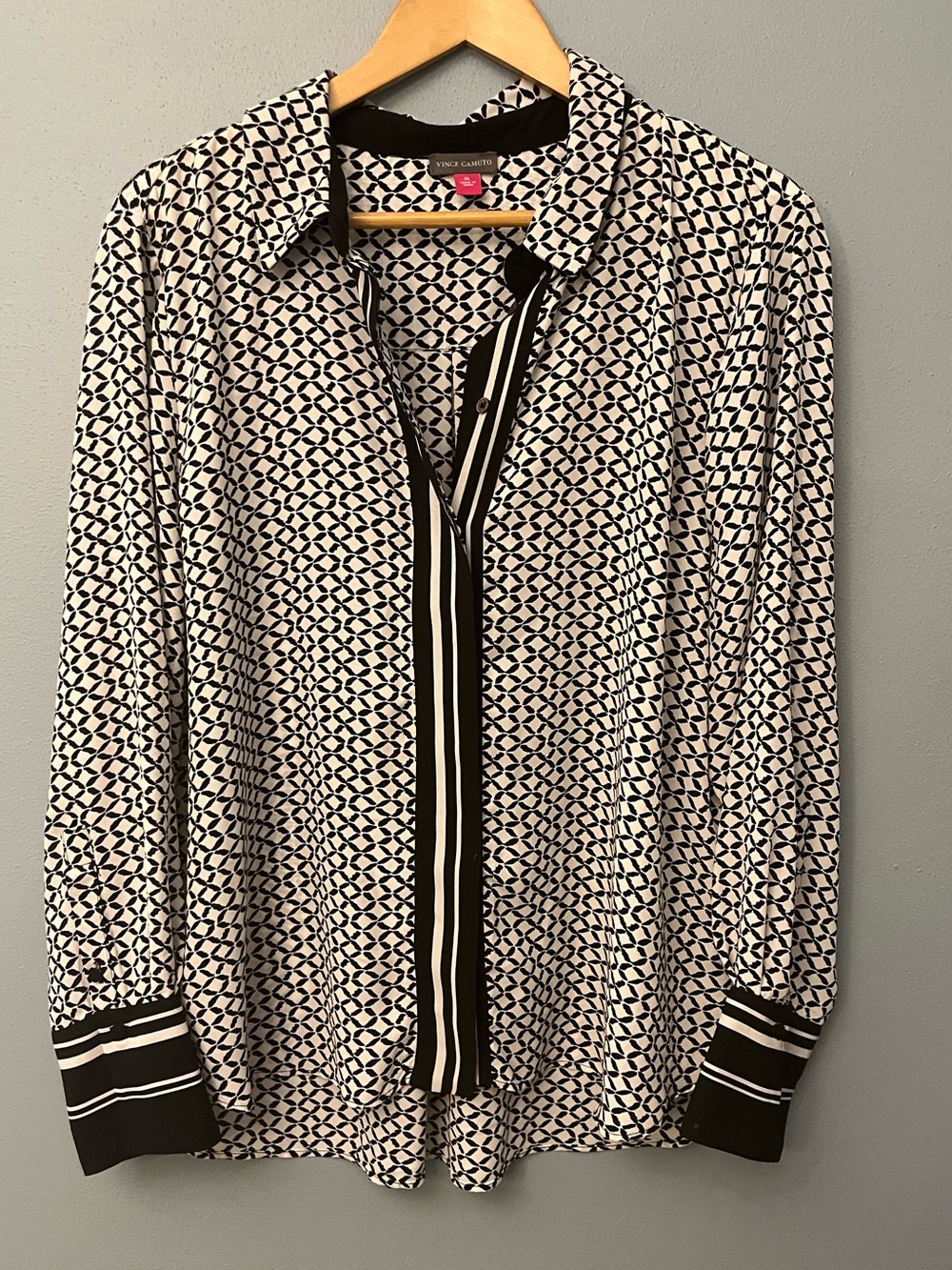 Vince Camuto Geometric Button-Front Dress Shirt